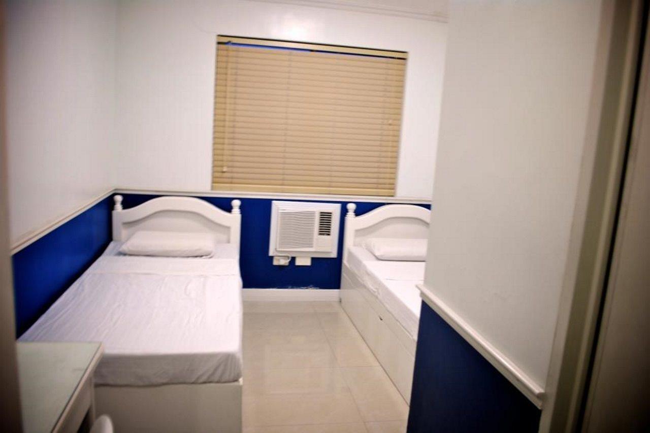 Cebu Fiesta Business Suites Экстерьер фото